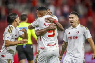 internacional-e-cruzeiro-retomam-o-brasileirao-em-confronto-direto-por-posicoes-na-tabela