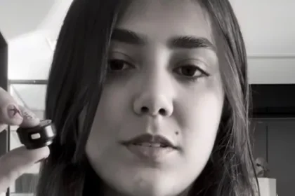vendida-pela-mae-aos-9-anos,-mulher-tenta-apagar-vinculo-na-justica