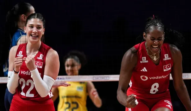 brasil-perde-quinta-final-da-liga-das-nacoes-de-volei-feminino-e-prolonga-jejum