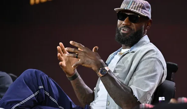 novo-time-de-lebron-vive-jejum-e-tem-outras-estrelas-no-elenco;-conheca