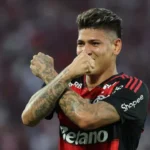 apos-suspensao,-carrascal-volta-ao-flamengo-contra-internacional-que-vive-reves-no-stjd