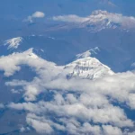 tempestade-mata-cinco-alpinistas-no-monte-elbrus,-o-mais-alto-da-europa