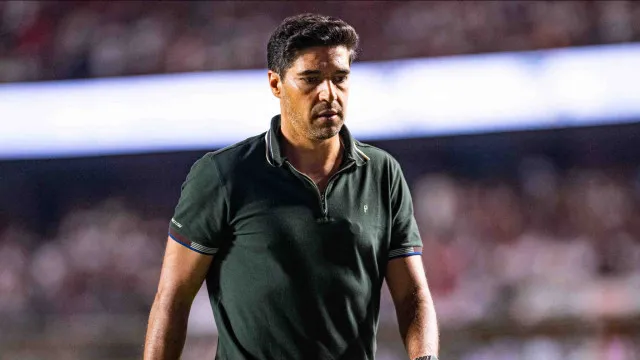 vitoria-detona-abel-ferreira-apos-critica-a-luan-candido:-“que-historico?