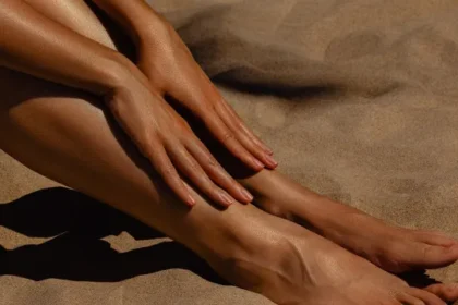 esfoliar-a-pele-faz-desaparecer-o-bronzeado?-entenda