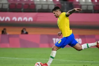 arsenal-encaminha-contratacao-de-bruno-guimaraes-por-quase-r$-600-milhoes
