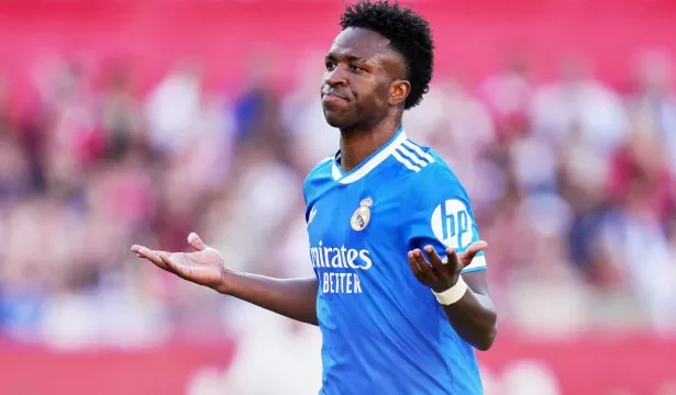 arsenal-esta-disposto-a-fazer-“loucura”-por-vinicius-jr.