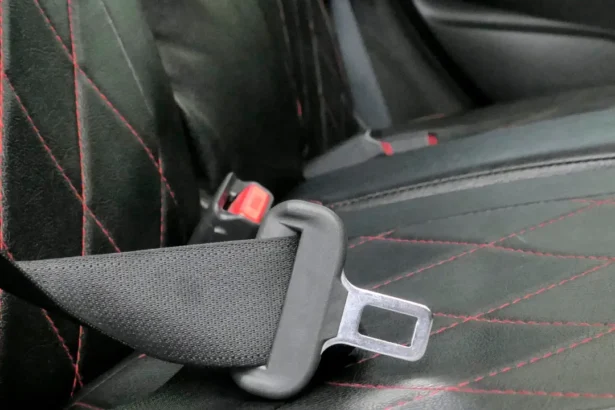 casal-e-flagrado-em-ato-sexual-enquanto-carro-circulava-na-espanha