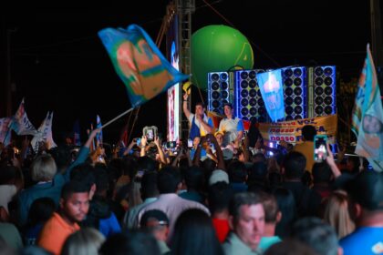 “ninguem-consegue-sabotar-o-sentimento-do-povo”:-apagao-transforma-convencao-de-vicentinho-em-capitulo-historico-da-politica-tocantinense