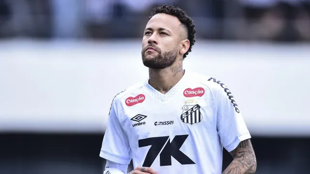 santos-usa-embalo-de-vaga-na-copa-do-brasil-para-reagir-no-brasileirao-contra-o-athletico-pr