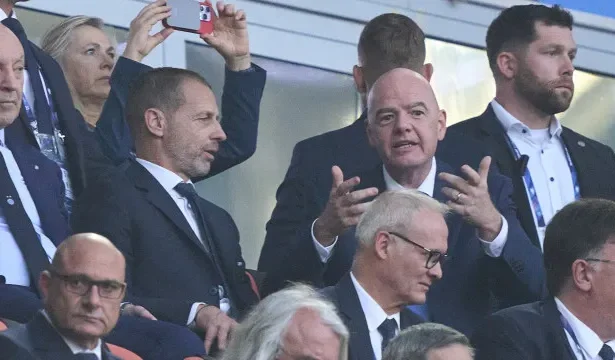 uefa,-concacaf-e-afc-se-unem-contra-infantino-e-ameacam-romper-com-a-fifa