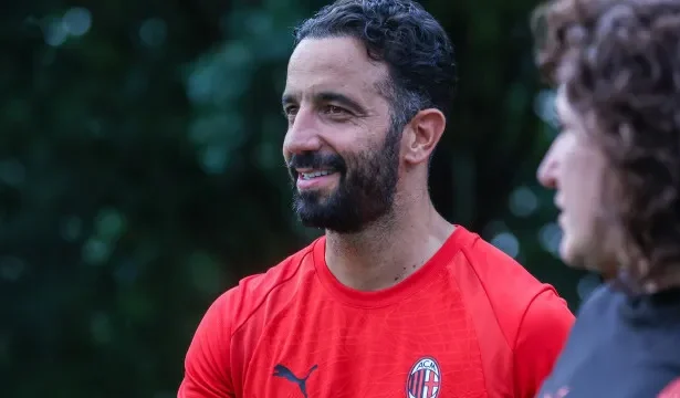 ac-milan-passa-por-reformulacao-e-mira-bruno-fernandes-como-reforco