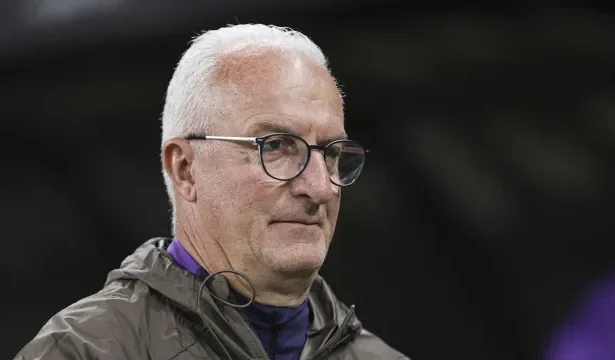dorival-se-desespera-com-a-irregularidade-do-sao-paulo:-‘nao-da-para-aceitar-e-entender’