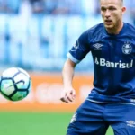 palmeiras-entra-na-briga-para-contratar-o-volante-arthur,-ex-gremio