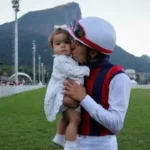 joquei-morre-dias-apos-queda-em-pareo-do-jockey-club,-no-rio