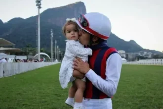 joquei-morre-dias-apos-queda-em-pareo-do-jockey-club,-no-rio