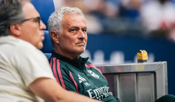 mourinho-abre-o-jogo-sobre-rodri,-vini-e-caso-prestianni-no-real-madrid