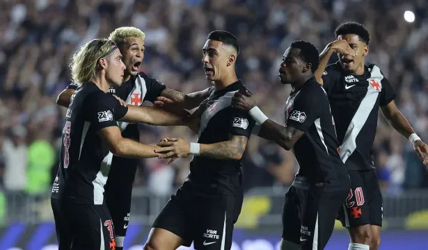 vasco-pega-olimpia-no-defensores-del-chaco-atras-de-vaga-nas-quartas-da-sul-americana