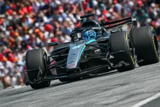 f1:-russell-vence-corrida-sprint-do-gp-da-holanda-sem-dificuldades;-bortoleto-fica-em-9o