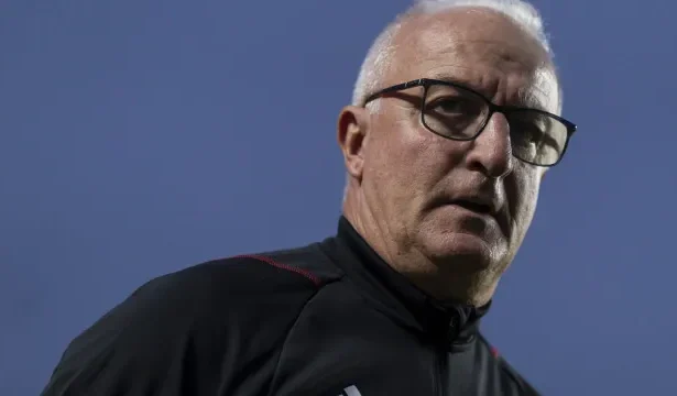 em-crise,-dorival-critica-o-proprio-time-e-luis-castro-cita-abel-ferreira