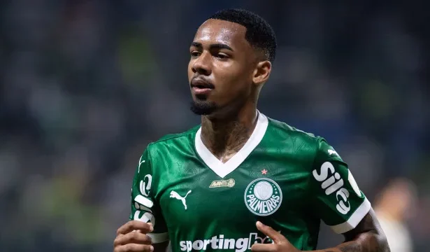 manchester-city-anuncia-a-contratacao-de-allan,-ex-palmeiras