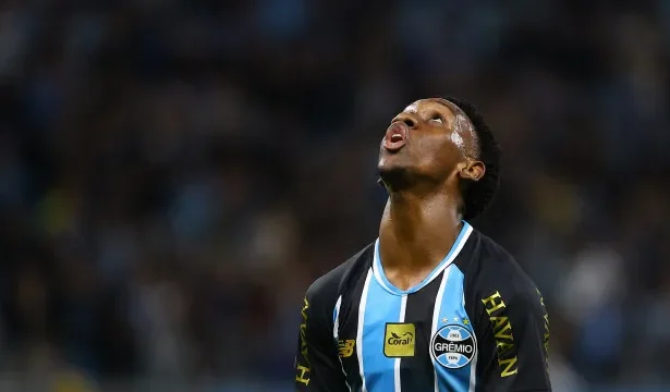 negocio-fechado:-gabriel-mec-deixa-o-gremio-para-reforcar-o-fc-porto