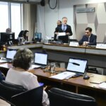 ccj-do-senado-aprova-pec-que-acaba-com-jornada-6×1
