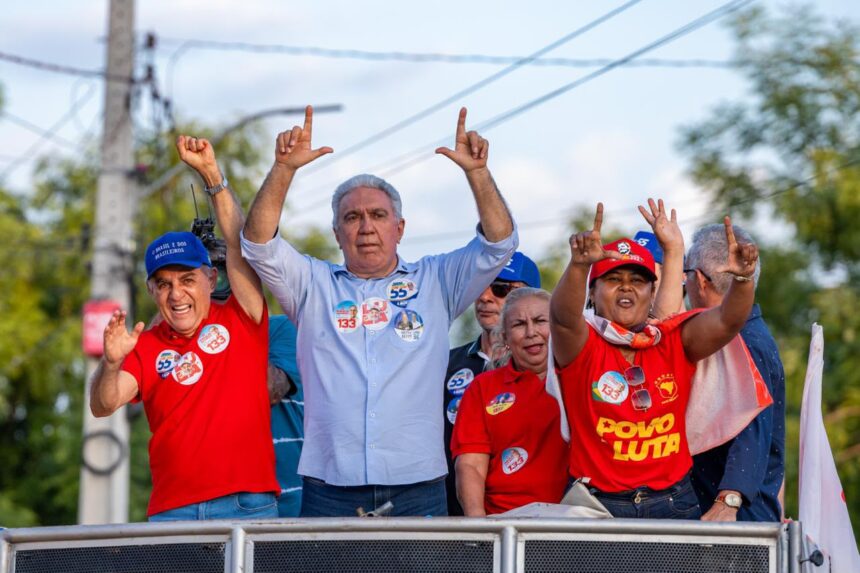 caravana-de-laurez-moreira-chega-ao-extremo-norte-do-tocantins-e-candidato-defende-custeio-de-passagem-de-balsa-e-drenagem-profunda-em-area-de-inundacao-em-sao-miguel