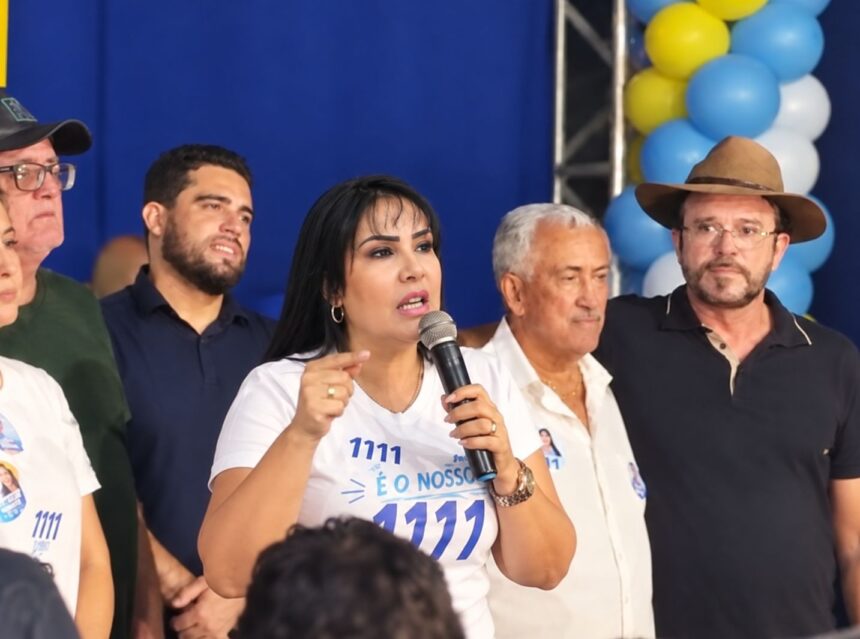 da-politica-a-baixaria:-deputada-janad-ataca-prefeito-mayck-camara-durante-discurso-publico-em-xambioa,-o-chama-de-“corrupto”,-“bandido”-e-“moleque”,-e-declaracoes-podem-desencadear-reacao-judicial