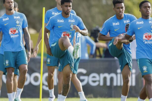 selecao:-ancelotii-comanda-1o-treino-com-grupo-completo-na-australia