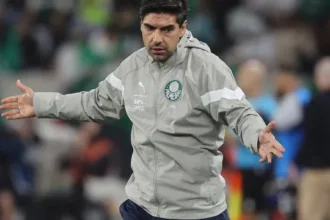 abel-e-empurrado-do-palmeiras-para-o-sporting:-“pago-e-levo-o-algemado”
