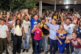 lideres-wellington-gouveia,-adao-e-ricardo-reunem-multidao-em-araguaina-em-grande-demonstracao-de-apoio-a-junior-diamantino-e-tiago-dimas