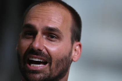 eduardo-bolsonaro-diz-que-vai-transferir-embaixada-para-jerusalem-em-governo-flavio