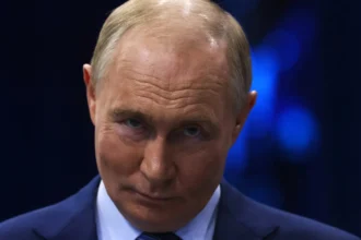 russia-ataca-kiev-durante-visita-de-premie-alemao,-e-zelenski-anuncia-negociacao-trilateral-com-eua