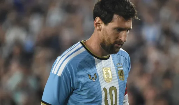 imprensa-internacional-celebra-despedida-de-messi