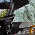 acidente-entre-caminhao-e-carros-deixa-5-mortos-e-9-feridos-em-rodovia-no-rj