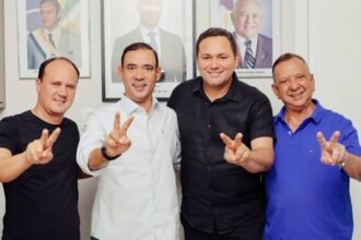 articulacao-de-toinho-andrade-com-paulinho-do-bonifacio-e-junior-diamantino-abre-caminho-para-onda-de-adesoes-a-vicentinho-junior