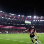 flamengo-defende-topo-contra-rival-fluminense-em-duelo-quente-no-maracana-antes-da-libertadores