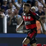 flamengo-cita-nove-fraturas-de-jogadores-em-2026-e-critica-arbitragem
