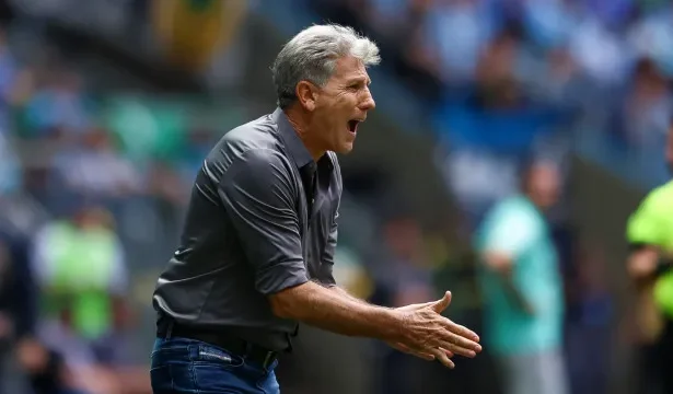 violencia-domestica?-renato-gaucho-defende-auxiliar:-“sou-bolsonaro”