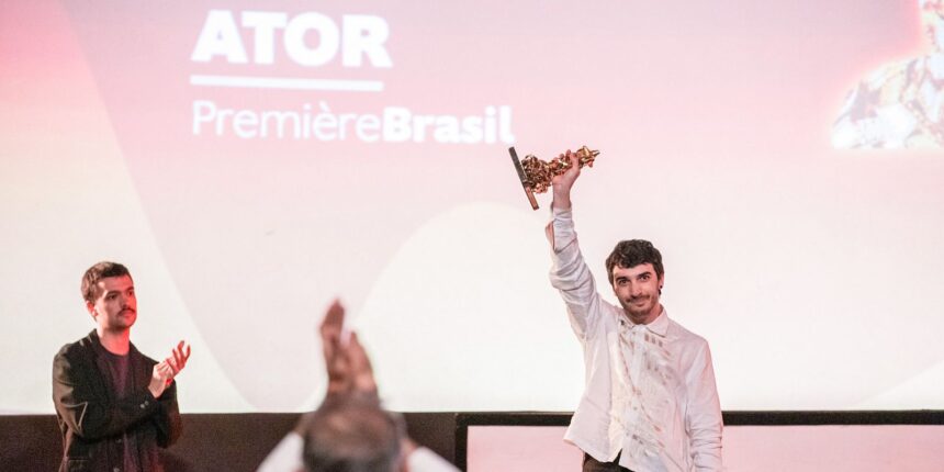 a-margem-do-rio-e-elza-vencem-principais-premios-do-festival-do-rio