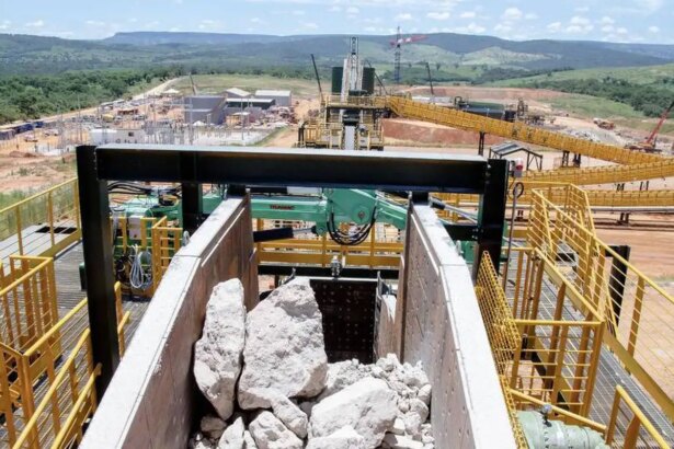 minerais-criticos-e-estrategicos-empregam-129-mil-pessoas-no-brasil