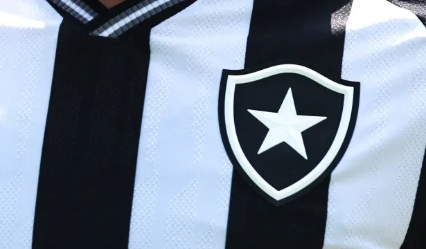 clubes-da-serie-a-abriram-ano-com-r$-4,85-bi-em-dividas-por-transferencias