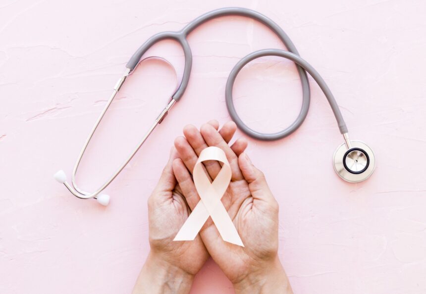 mulheres-com-cancer-de-mama-tem-direitos-que-vao-alem-do-acesso-ao-tratamento